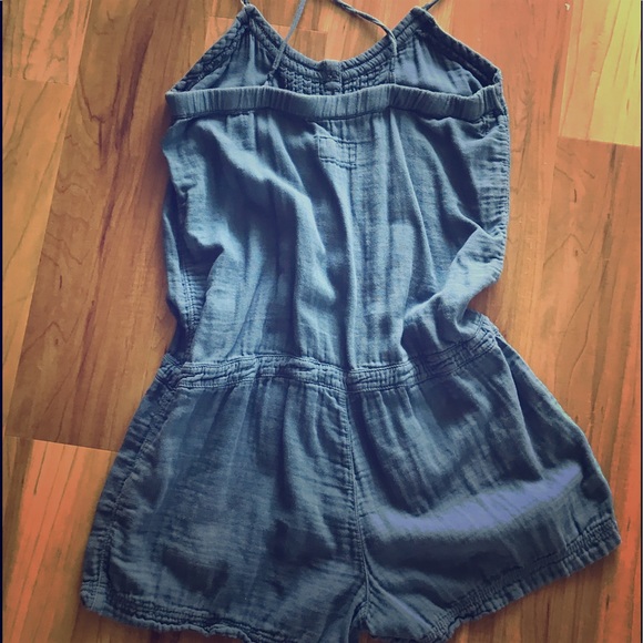 AEO Romper Sz SM - Picture 3 of 9